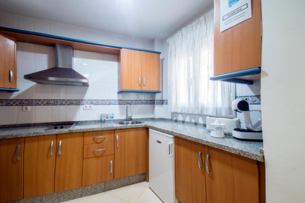 טורמולינוס Apartamentos Amat - Only Adult - Playa El Bajondillo מראה חיצוני תמונה