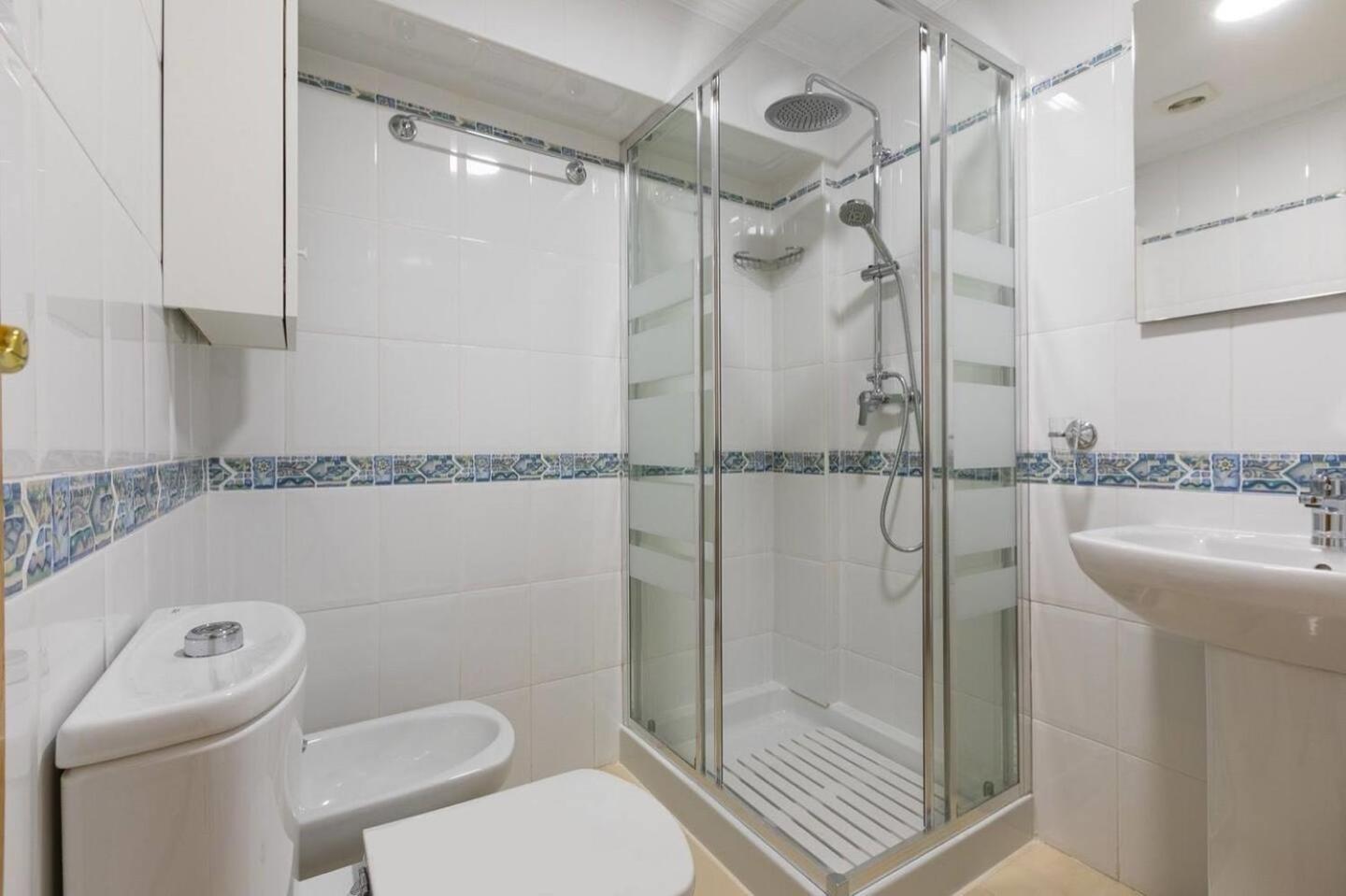 טורמולינוס Apartamentos Amat - Only Adult - Playa El Bajondillo מראה חיצוני תמונה